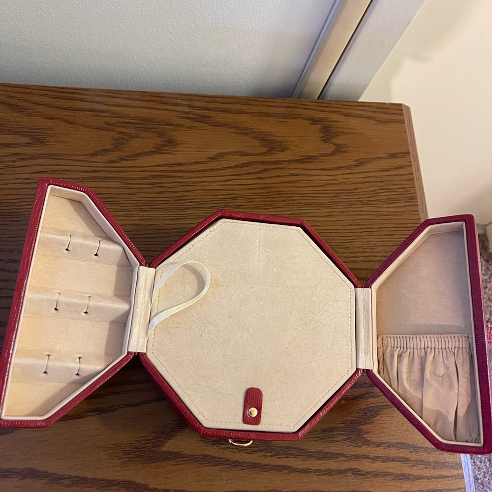 Jewelry box - Picture 4 of 6